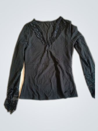 Unbranded Black Lace Sleeve Knit Blouse