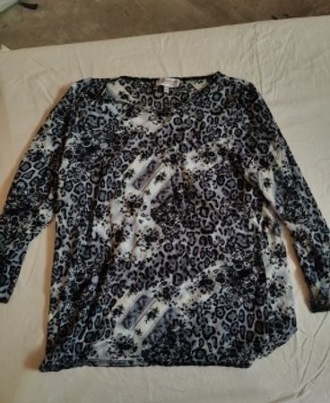 Wissmach Printed Leopard Blouse