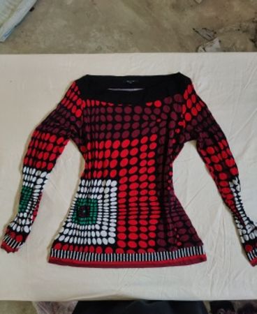 Women's Long Sleeve Knit Top