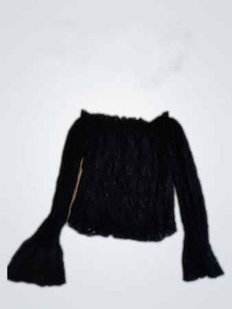 Einstein & Prod Black Lace Off-Shoulder Blouse