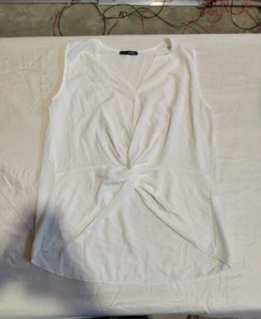 White Twist Front Top