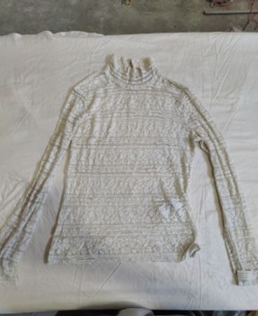Cream-colored Knit Sweater