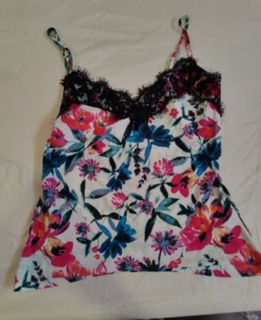 Everme Printed Floral Lace Camisole