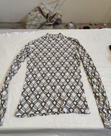 Geometric Print Long-Sleeve Turtleneck Top