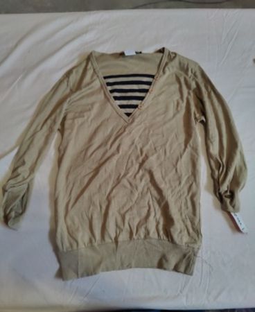 Comosport V-Neck Striped Knit Sweater