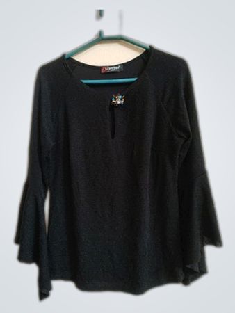 Esperanca Paris Black Bell Sleeve Blouse