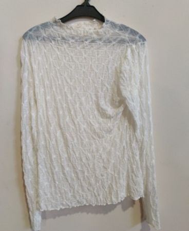 White Long-Sleeve Top