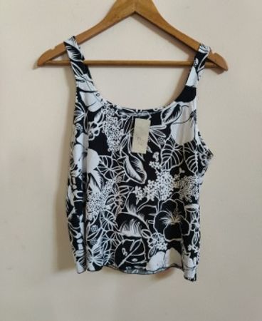 Black and White Floral Print Tank Top