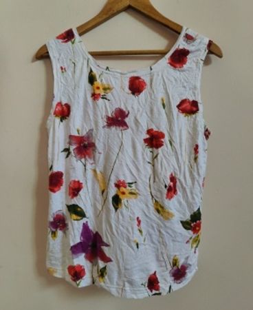 Floral Sleeveless Top