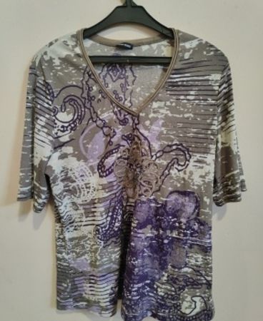 Gerry Weber Printed V-Neck Blouse