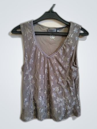 C.A.R.O. Floral V-Neck Cami Top