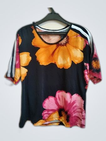 Public Floral Print Short-Sleeve Top