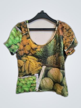 Oui Moments Tropical Fruit Print Sleeveless Top