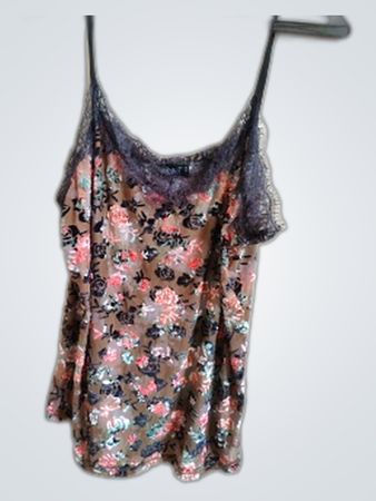 Floral Lace Top