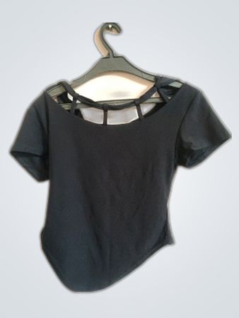 Davy Paris Strappy Crop Top