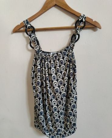 Alyssa Paris Geometric Print Sleeveless Top
