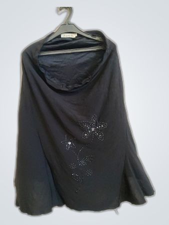 aoma Black Long-Sleeve Top