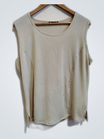 Timida Sleeveless Top