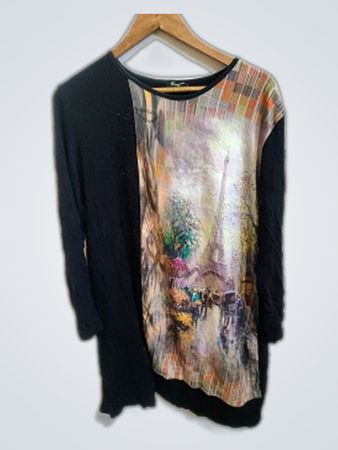 Cresaft Long-Sleeve Graphic Top