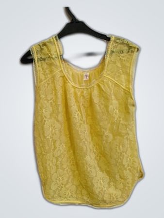 Distinction Yellow Lace Top