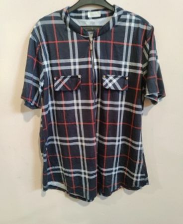 Plaid Short-Sleeve Shirt