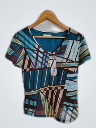 comma Geometric Print Top