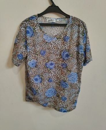 Blue Rose Patterned Shirt