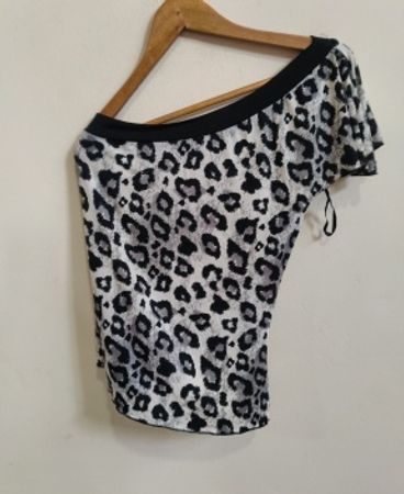 Black and White Leopard Print Top