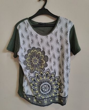 La Vida T-Shirt