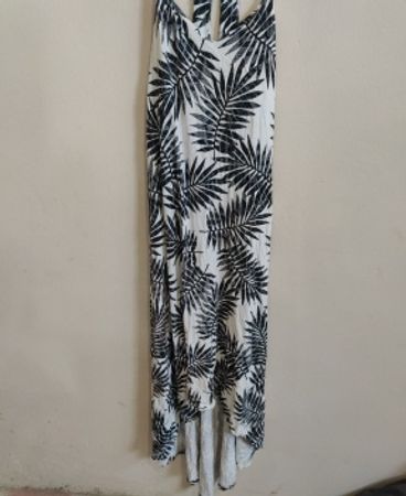 Black and White Tropical Leaf Pattern Dress