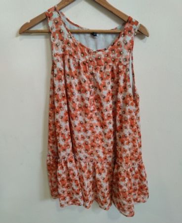 H&M Floral Ruffled Sleeveless Top