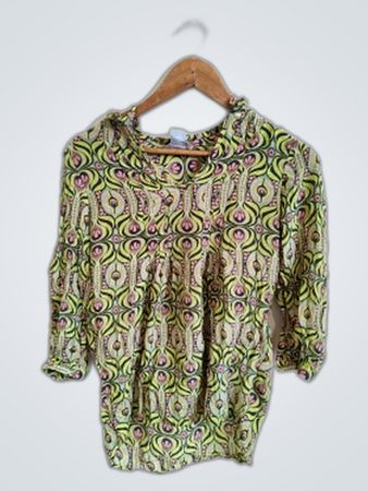 Blouse with Green Paisley Pattern