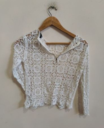 TOPSHOP White Lace Cropped Top