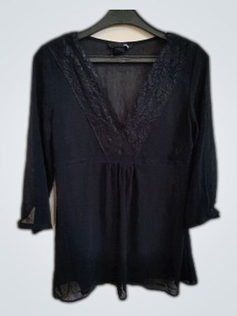 H&M Black Lace Trim V-Neck Blouse
