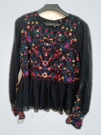Avenue 54 Floral Embroidered Top