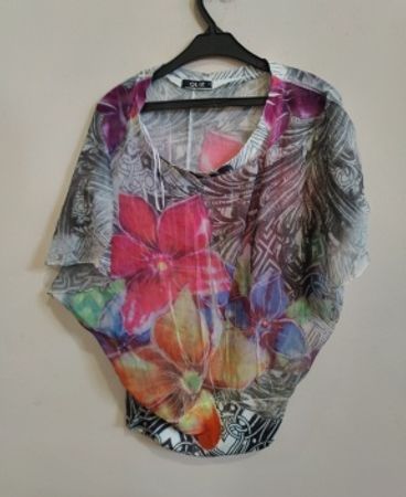 QUIZ Floral Blouse
