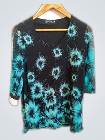 Yarveidan Floral Black Blouse