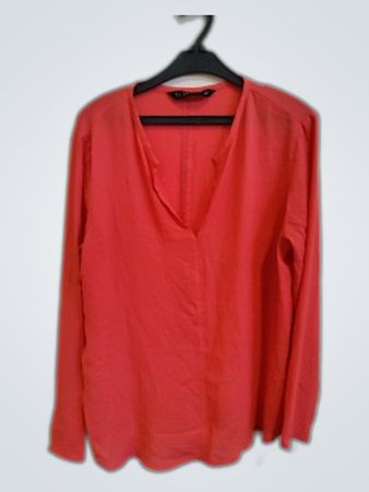 Zara Basic Long Sleeve V-Neck Blouse