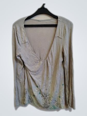 Gray Long Sleeve Top