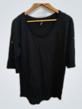 H&M Black Short Sleeve Scoop Neck Top