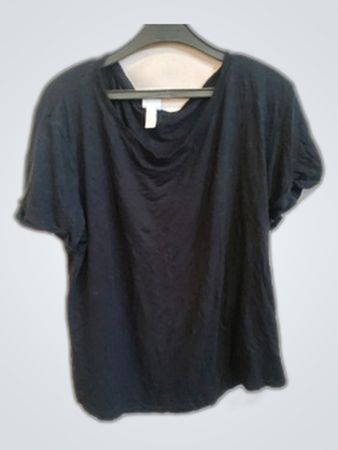 Black Short-Sleeve Shirt