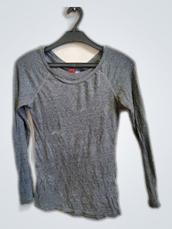 Gray Long-Sleeve Shirt