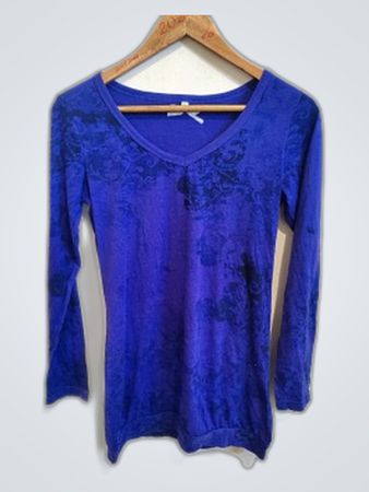 Blue Long-Sleeve Top