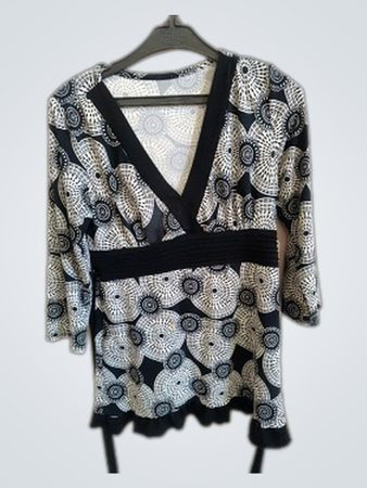 Black and White Patterned Top