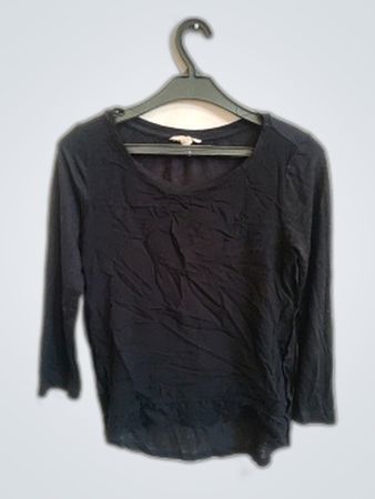 Black Long-Sleeve Top