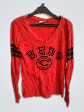 Cincinnati Reds Long Sleeve Shirt