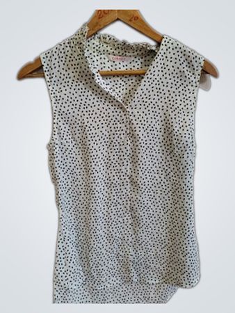 Camateu Sleeveless Polka Dot Blouse