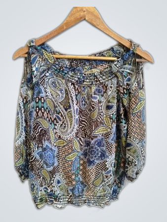 RIU Blouse