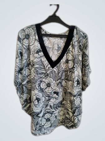 Camayeu Floral Blouse