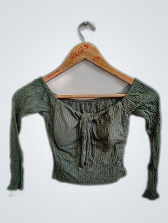 Green Long-Sleeve Top